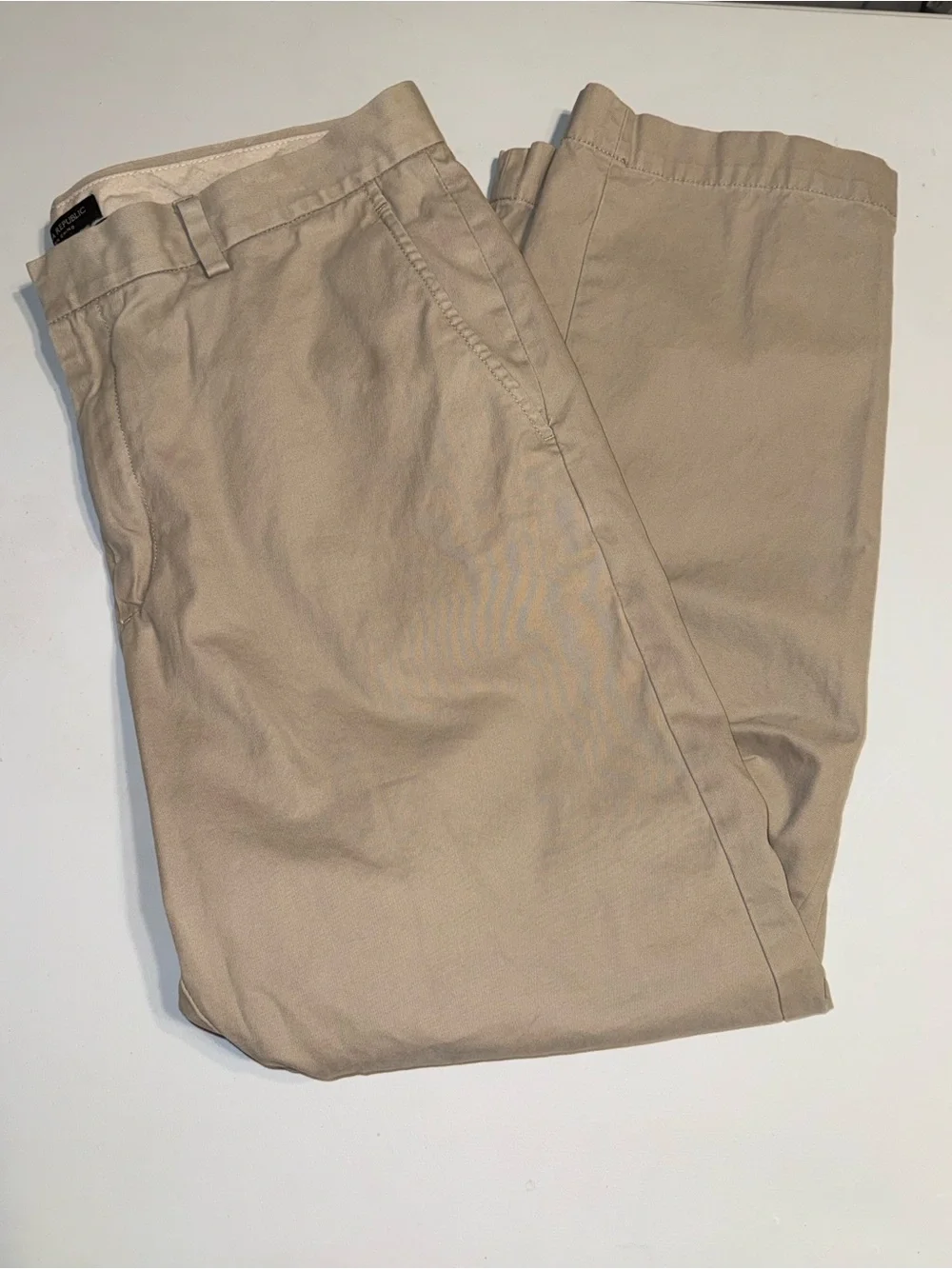 Banana Republic Men’s Aidan Chino Classic Fit Tan/Beige Pants Size 35x30 Cotton